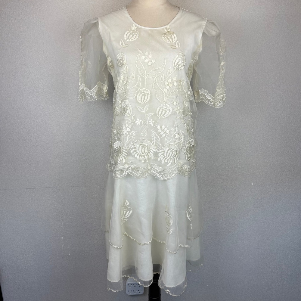 Vintage‎ Ivory Dress Floral Embroidered Sheer Layered Party Lace Sleeve Gown
